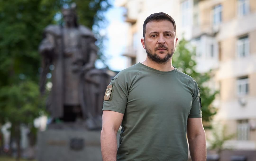 Де Ленін впав, стоятиме Мазепа: Зеленський анонсував пам'ятник гетьману в центрі Києва