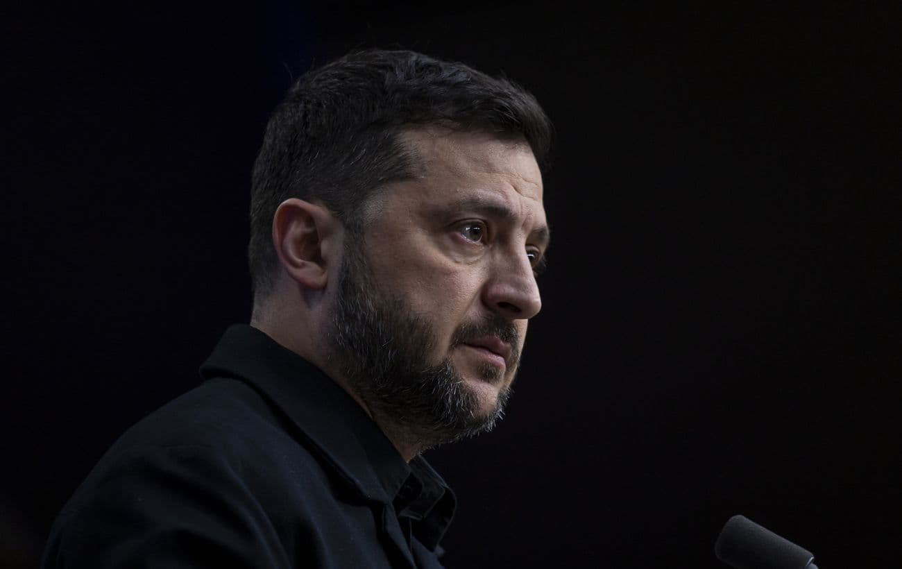 Зеленський прокоментував напад російського дрона на цивільного у Херсоні
