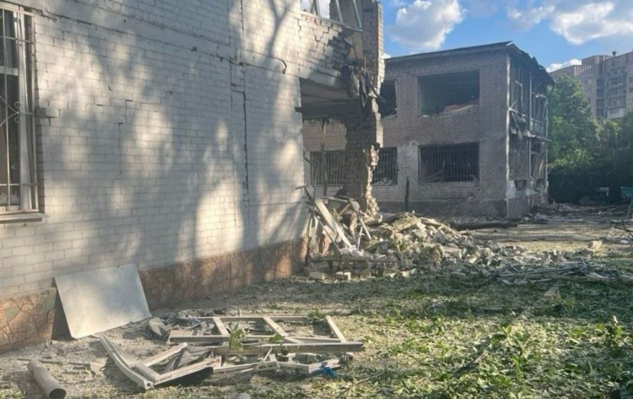 Росія вдарила 9 КАБами по Запоріжжю: є загиблі
